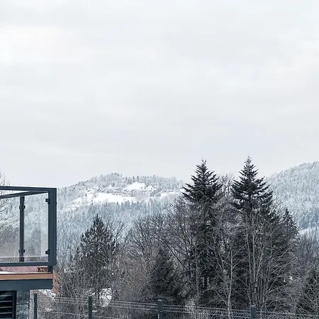 Przystanek Uzdrowiskowa Apartamento *