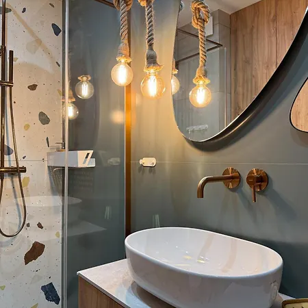 Przystanek Uzdrowiskowa Apartamento