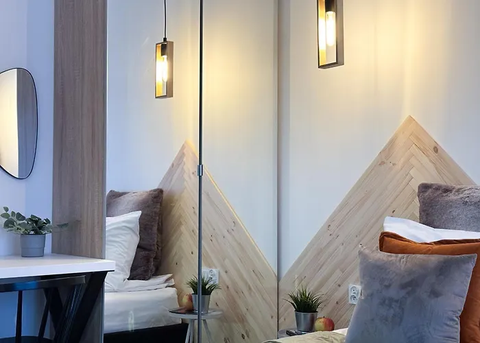 Przystanek Uzdrowiskowa *